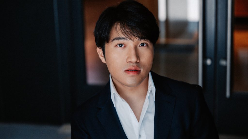 Featured Guest Artist, Jialin Yao